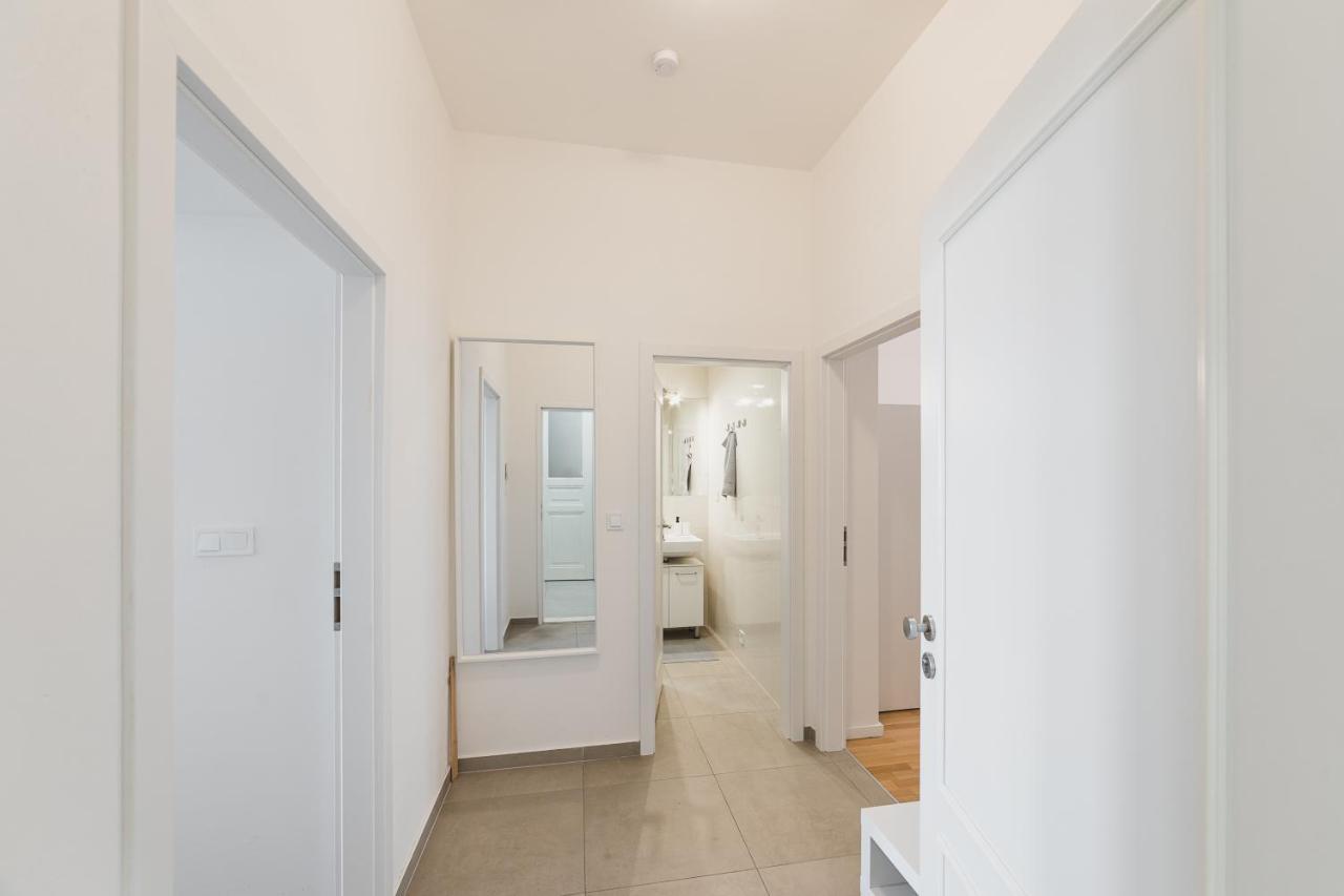 Bellevue Apartment Praga Esterno foto