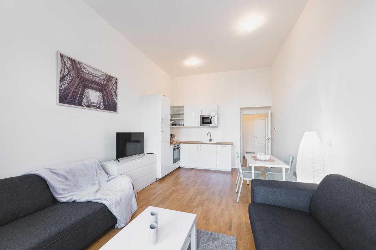 Bellevue Apartment Praga Esterno foto