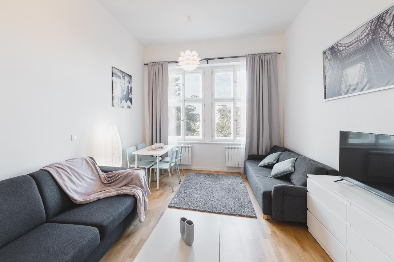 Bellevue Apartment Praga Esterno foto